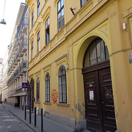 Operahouse Rooms Будапеща Екстериор снимка