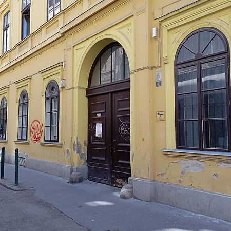 Operahouse Rooms Будапеща Екстериор снимка